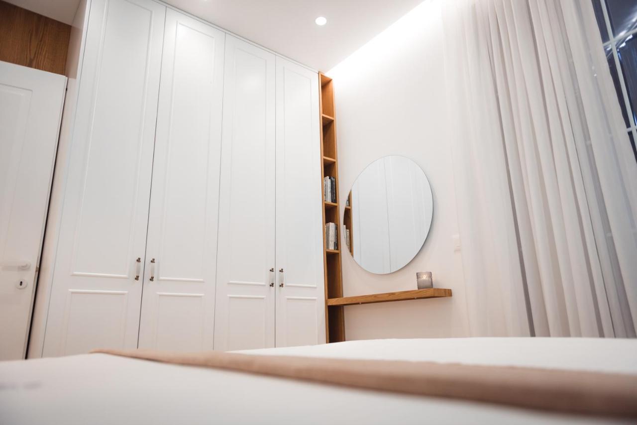 Tam Skanderbeg Square City Center Apartment No4 Tiranë Ngoại thất bức ảnh